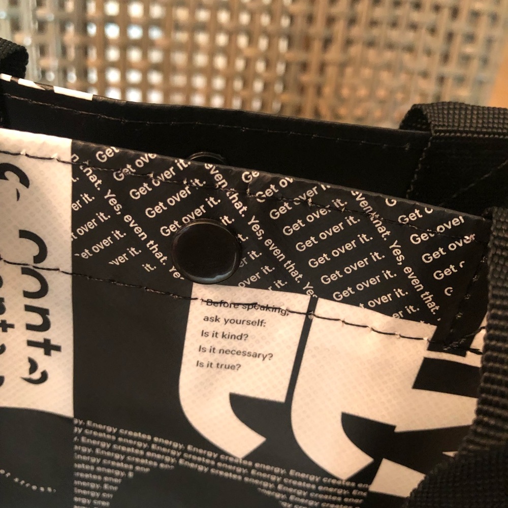 Lululemon tote shopping beach gym groceries - Picture 4 of 4